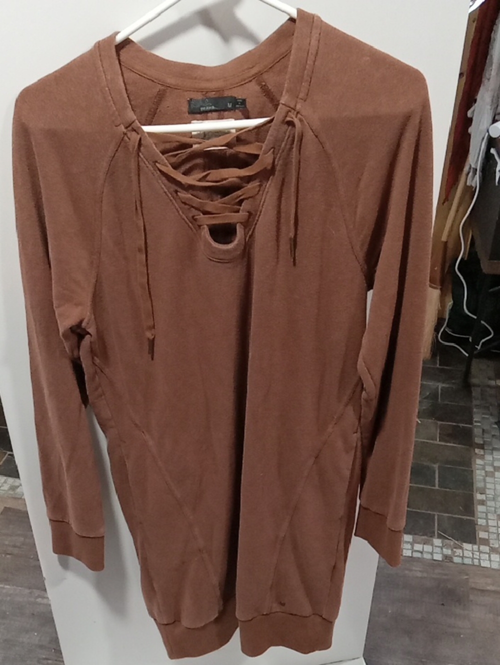 (547) PRANA, Lace-Up Long Sleeve Tunic — Brown